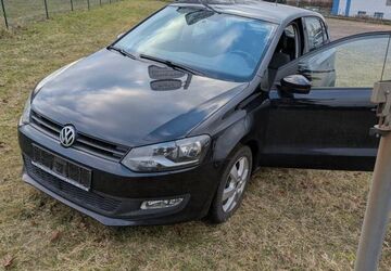 VW Polo 143.356 km 4.300 &euro; Großostheim 63762