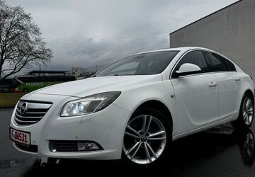 Opel Insignia 307.000 km 2.200 &euro; Frankfurt am Main 60486