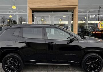 Jeep Compass 42.999 km 23.444 &euro; Aschaffenburg 63741