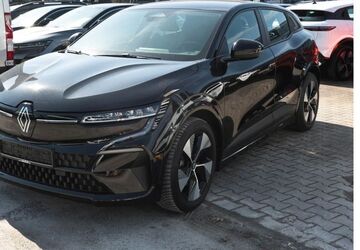 Renault Megane E-TECH 21.125 km 20.490 &euro; Aschaffenburg 63741