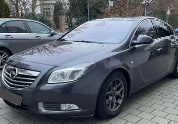 Opel Insignia 199.000 km 5.300 &euro; Rödermark 63322
