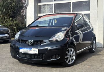 Toyota Aygo (X) 54.000 km 5.950 &euro; Dieburg 64807
