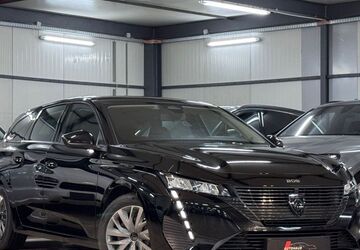 Peugeot 308 112.832 km 12.890 &euro; Maintal 63477