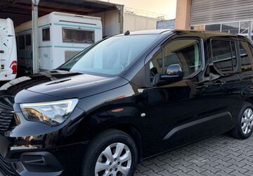 Opel Combo 170.000 km 11.900 &euro; Frankfurt am Main 65933