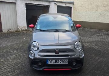 Abarth 595 Competizione 64.000 km 19.000 &euro; Offenbach am Main 63071