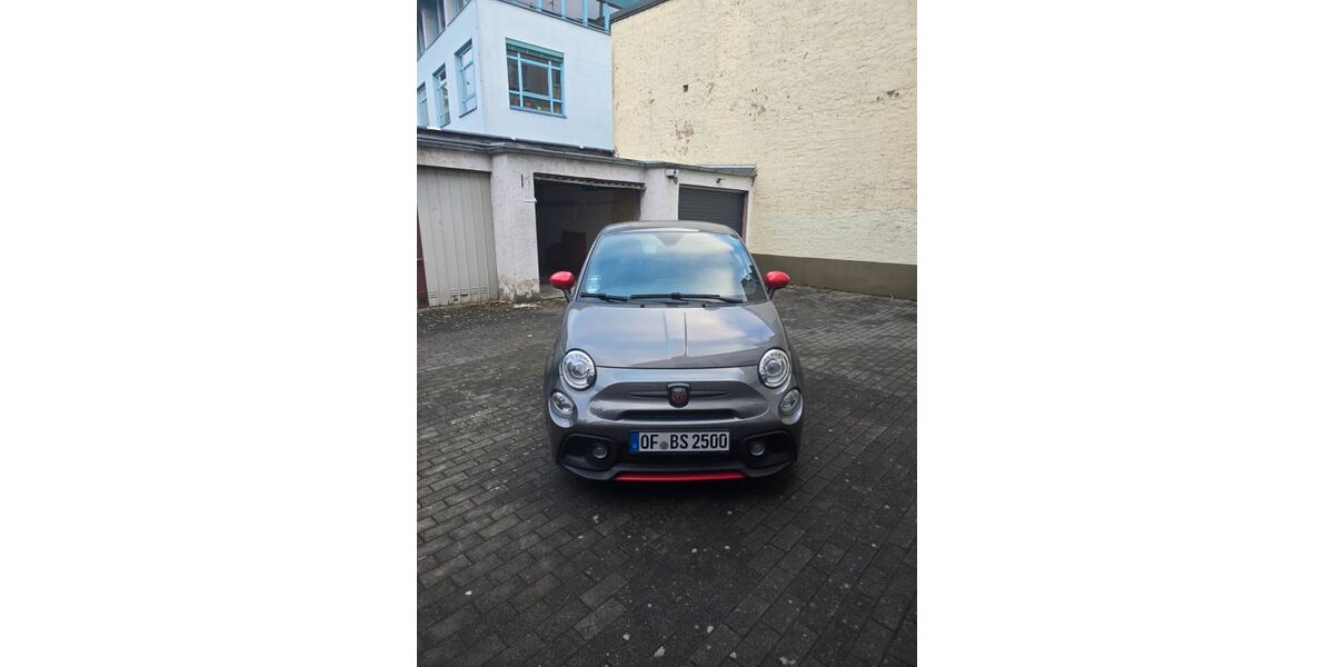 Abarth 595 Competizione 64.000 km 19.000 &euro; Offenbach am Main 63071