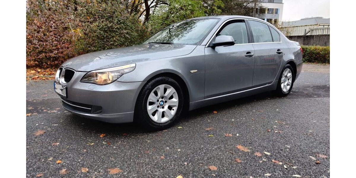 BMW 523 153.000 km 8.000 &euro; Heusenstamm 63150