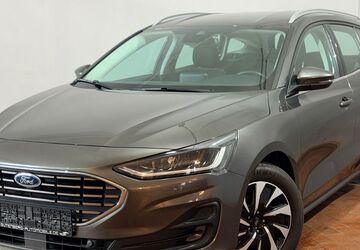 Ford Focus 123.800 km 13.990 &euro; Rodgau 63110