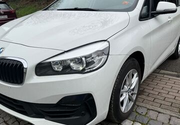 BMW 216 Active Tourer 184.000 km 9.800 &euro; Frankfurt 60594