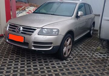 VW Touareg 276.000 km 5.555 &euro; Schaafheim 64850