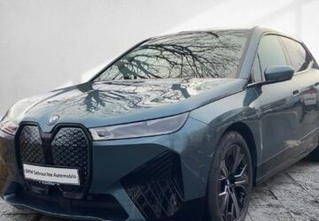 BMW iX 42.366 km 61.749 &euro; Frankfurt 60314