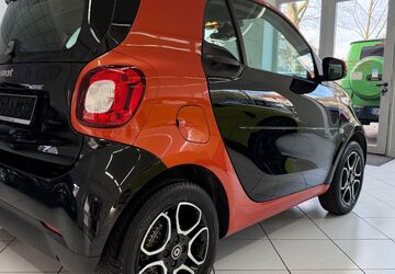 Smart ForTwo 83.000 km 10.600 &euro; NEU ISENBURG 63263