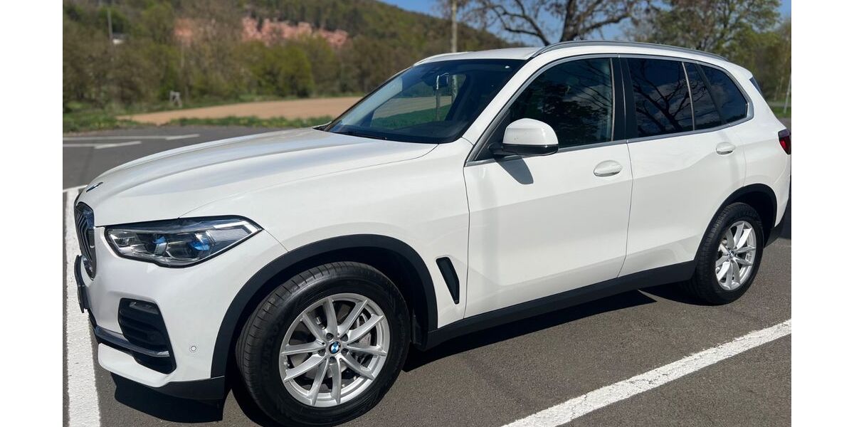 BMW X5 113.576 km 40.990 &euro; Büdingen 63654