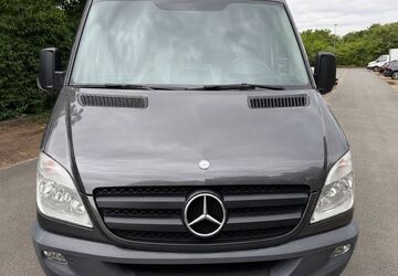 Mercedes-Benz Sprinter 190.000 km 8.900 &euro; Frankfurt am Main 60599
