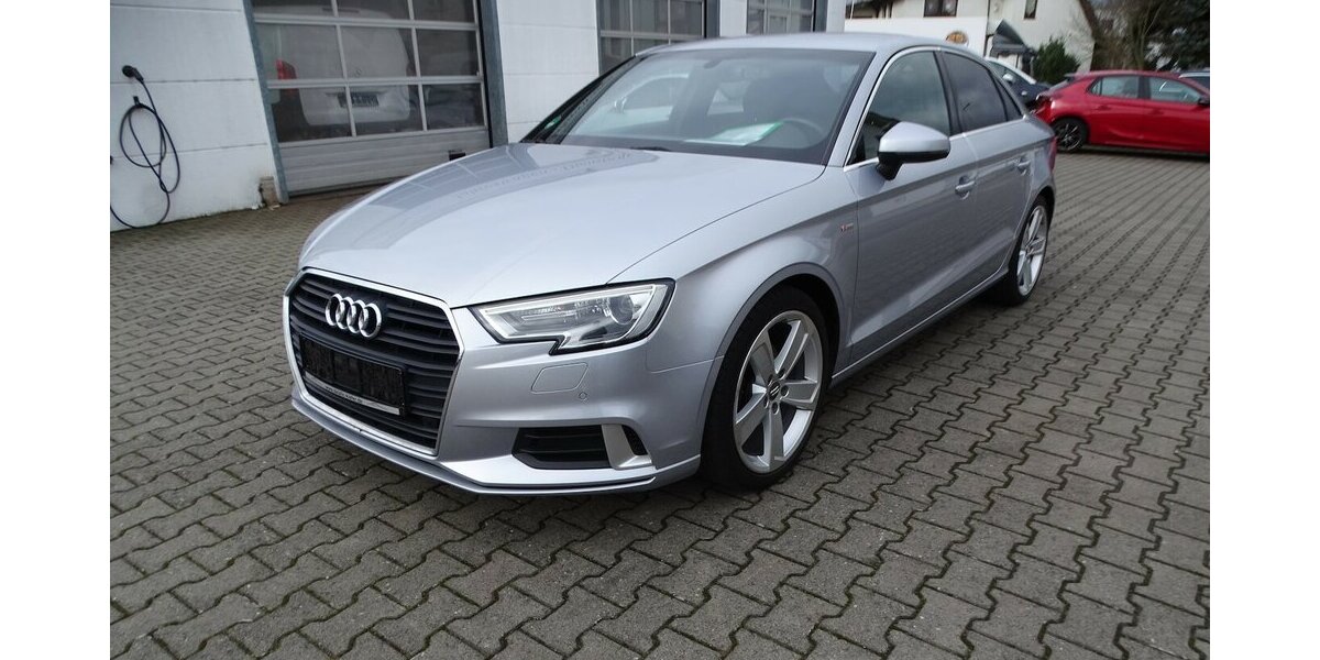 Audi A3 35 2,0l TDI S-Line Paket, Navi, Klimaauto., PDC 123.848 km 15.990 &euro; Rodgau 63110