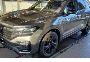 VW Touareg 19.251 km 60.980 &euro; Hanau 63452
