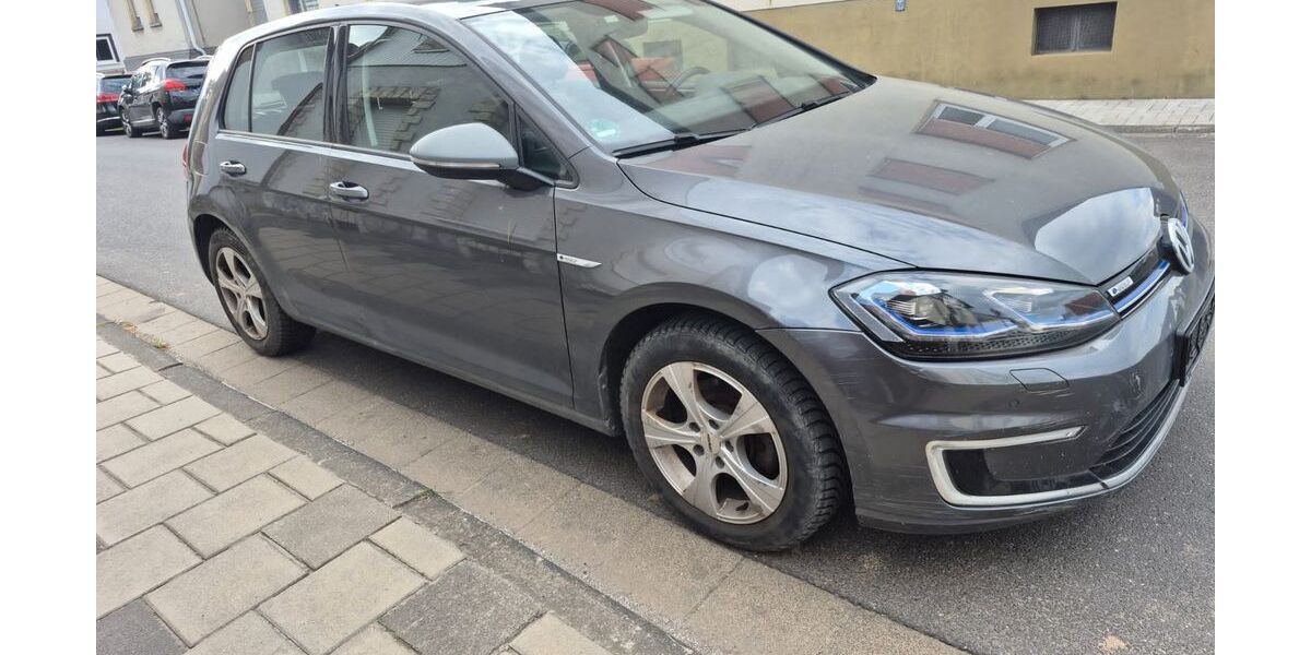 VW Golf 70.000 km 11.999 &euro; karben 61194