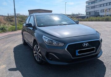 Hyundai i30 68.500 km 12.999 &euro; Freigericht 63579