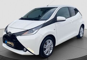 Toyota Aygo (X) 90.000 km 6.900 &euro; Büdingen-Düdelsheim 63654