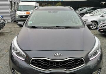 Kia ceed Sportswagon 293.000 km 4.500 &euro; Frankfurt - Griesheim 65933