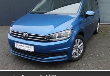 VW Touran 62.900 km 27.980 &euro; Hainburg 63512