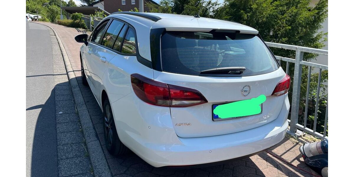 Opel Astra 99.900 km 8.300 &euro; Gelnhausen 63571