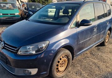 VW Touran 265.000 km 3.300 &euro; Büdingen 63654
