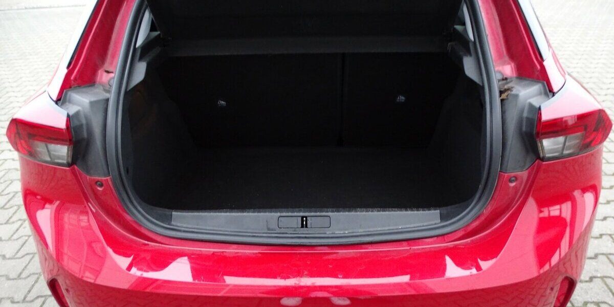 Opel Corsa F 1,2l Edition, Sitzheizung, Lenkradheizung, 56.945 km 9.890 &euro; Rodgau 63110