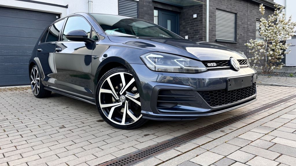 VW Golf 320.000 km 12.000 &euro; Rosbach vor der Höhe 61191