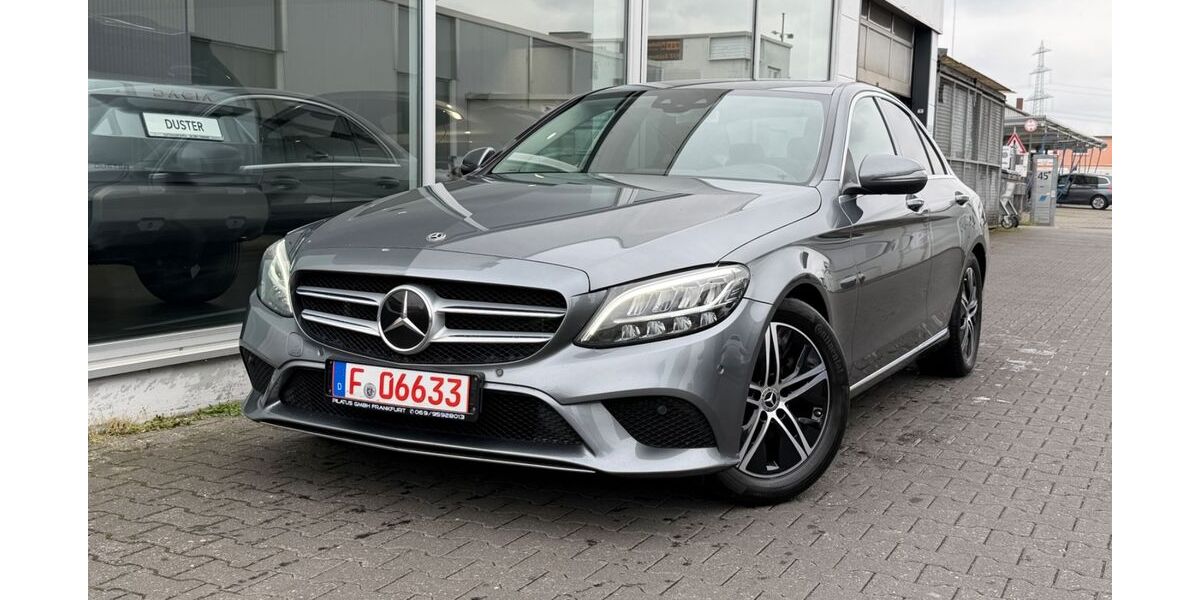 Mercedes-Benz C 200 206.400 km 16.999 &euro; Frankfurt am Main 60326