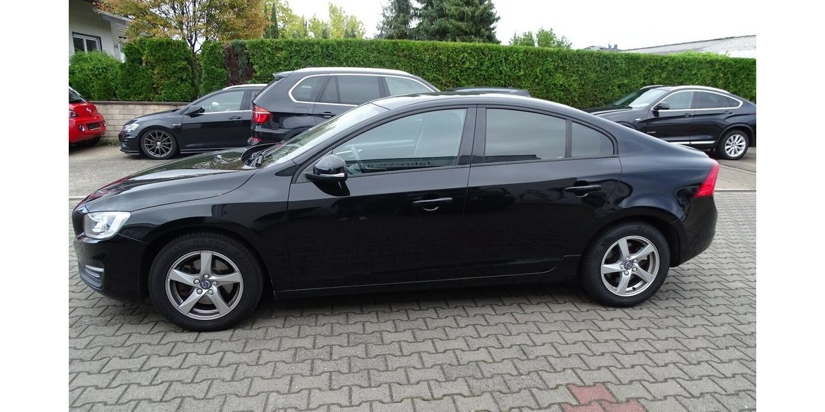 Volvo S60 Kinetic Klima, Navigation 196.500 km 7.999 &euro; Rodgau 63110