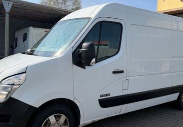 Nissan NV400 220.000 km 5.990 &euro; Frankfurt am Main 65933