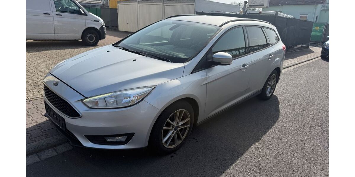 Ford Focus 214.568 km 3.990 &euro; Hanau 63452