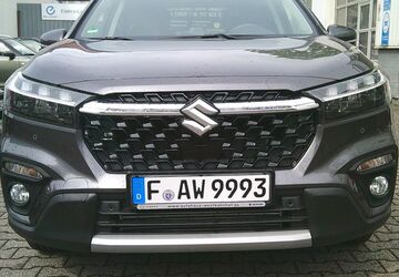 Suzuki (SX4) S-Cross 3.500 km 29.990 &euro; Frankfurt 60486