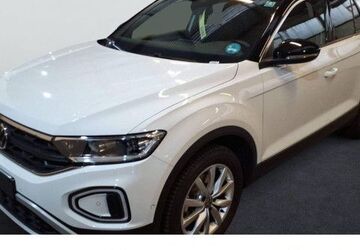 VW T-Roc 17.453 km 29.980 &euro; Frankfurt 60326