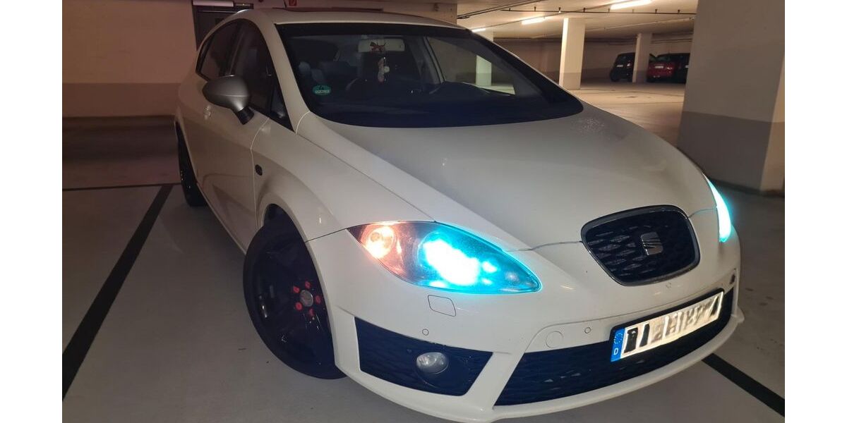 Seat Leon 226.222 km 7.500 &euro; Frankfurt am Main 60326