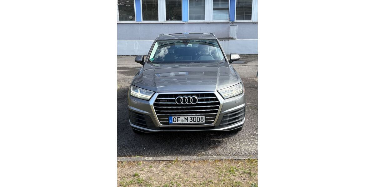 Audi Q7 188.702 km 26.900 &euro; Offenbach am Main 63067