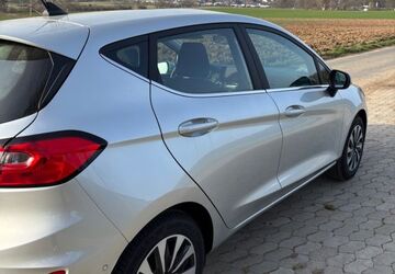 Ford Fiesta 26.900 km 16.500 &euro; Echzell 61209