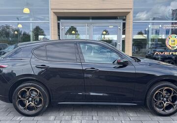 Alfa Romeo Stelvio 3.000 km 56.555 &euro; Aschaffenburg 63741