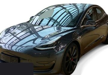 Tesla Model 3 34.551 km 26.800 &euro; Hanau 63457
