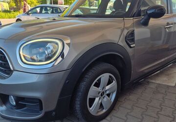 Mini Cooper D 123.000 km 13.900 &euro; Büdingen 63654