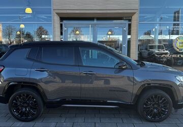 Jeep Compass 31.450 km 28.690 &euro; Aschaffenburg 63741