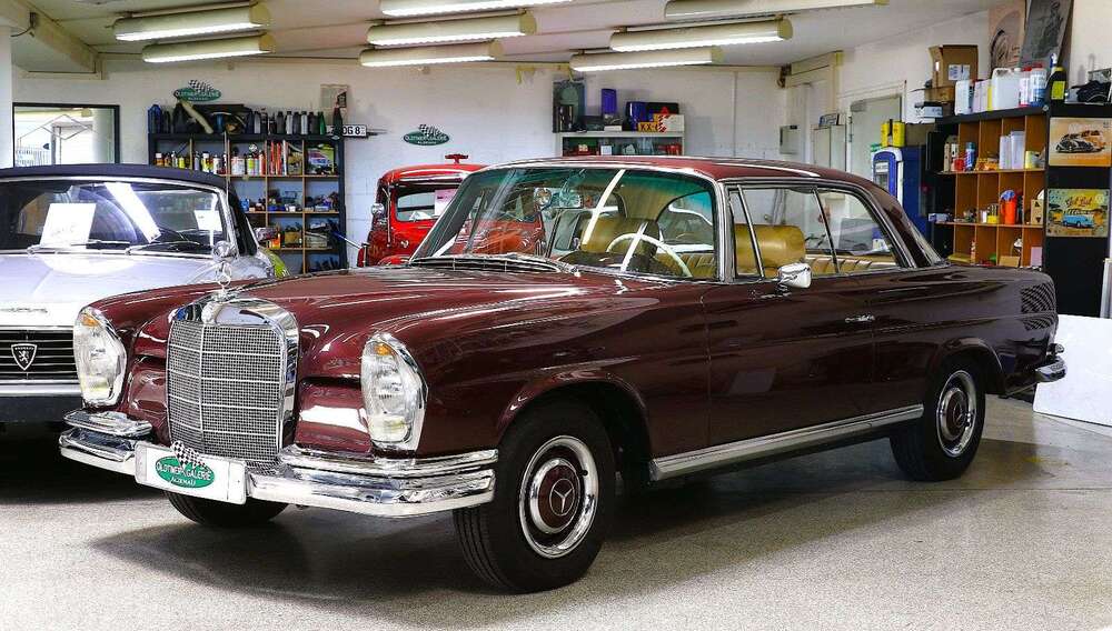 Mercedes-Benz 220 147.000 km 58.950 &euro; Alzenau 63755