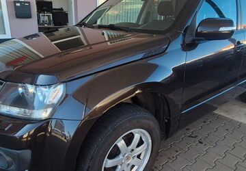 Suzuki Grand Vitara 228.700 km 6.400 &euro; Büdingen 63654