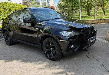 BMW X6 253.000 km 13.490 &euro; Frankfurt am Main 60486