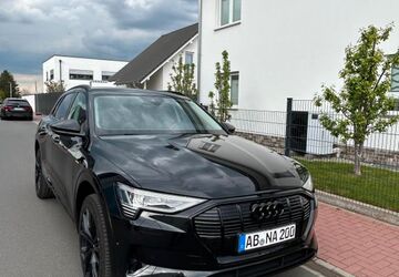 Audi e-tron 183.000 km 22.700 &euro; Großostheim 63762