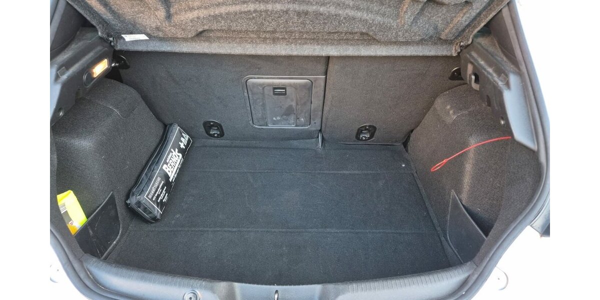 Alfa Romeo Giulietta Sport Navigation, Klima, Einparkhilfe 89.100 km 11.690 &euro; Rodgau 63110