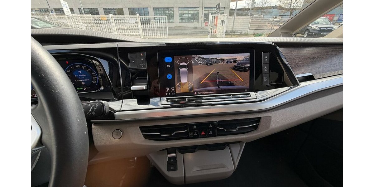 VW T7 Multivan Style eHybrid/Vollausst/Leder/Pano 79.988 km 41.999 &euro; Frankfurt 60386