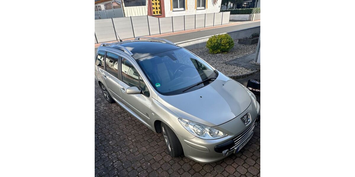 Peugeot 307 160.000 km 4.250 &euro; Schaafheim 64850