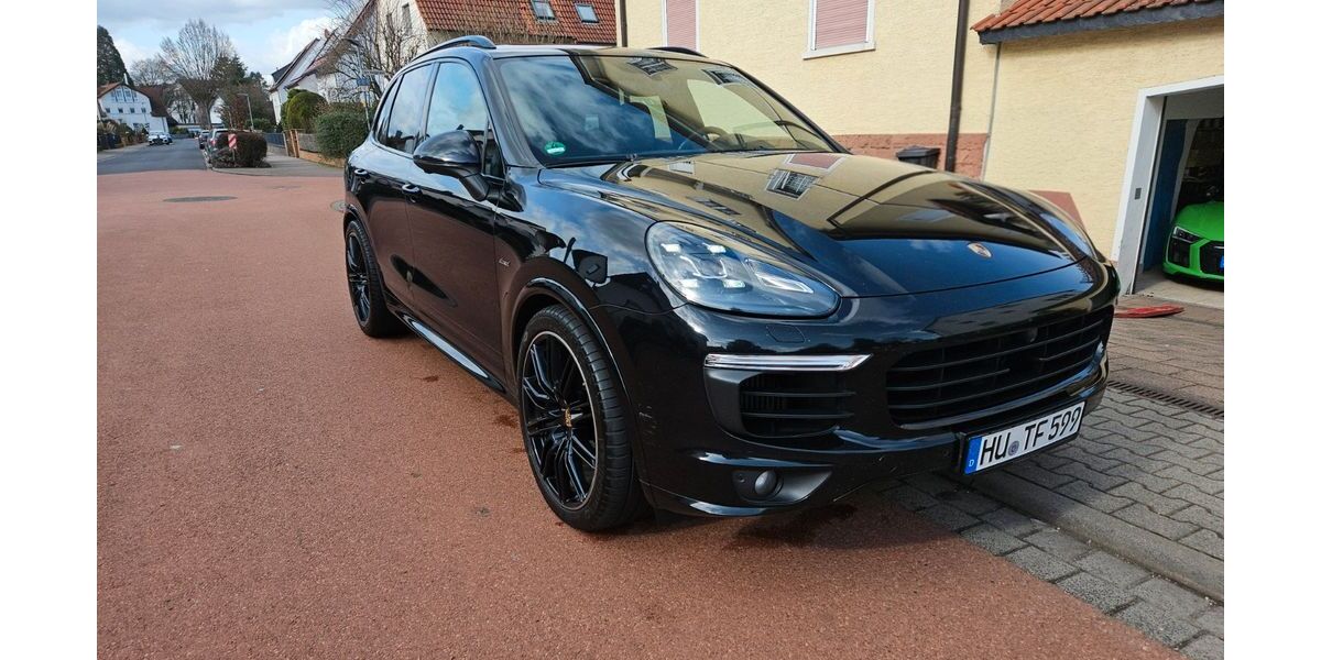 Porsche Cayenne 255.000 km 28.999 &euro; Bruchköbel 63486